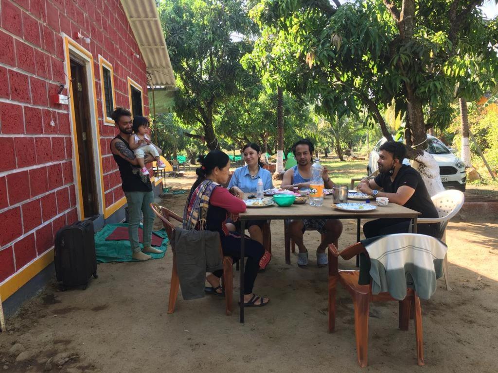 Вилла Pratik Mango Farm House Revadanda Экстерьер фото